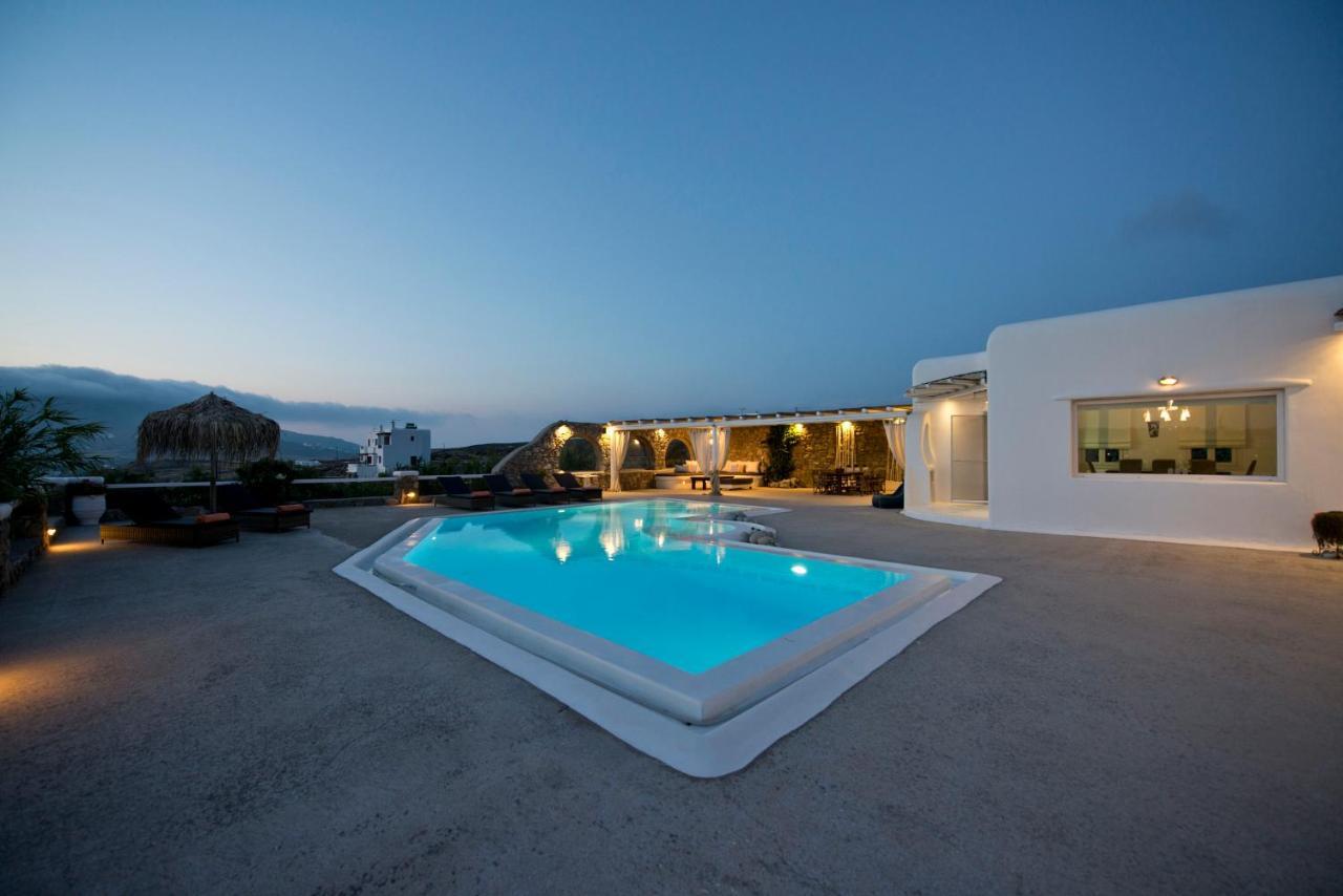Tatiana Villa & Apartments Klouvas Buitenkant foto