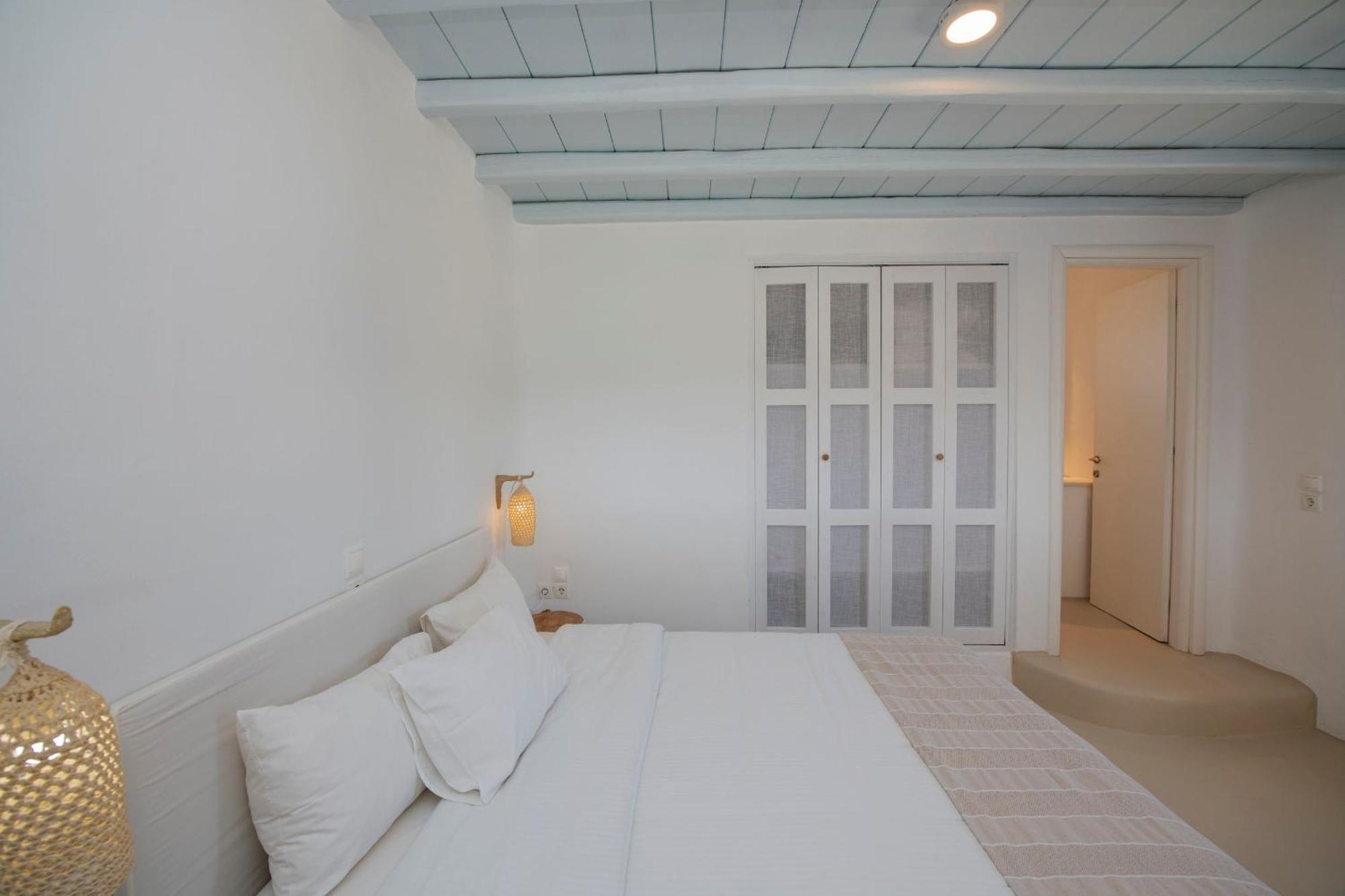 Tatiana Villa & Apartments Klouvas Buitenkant foto